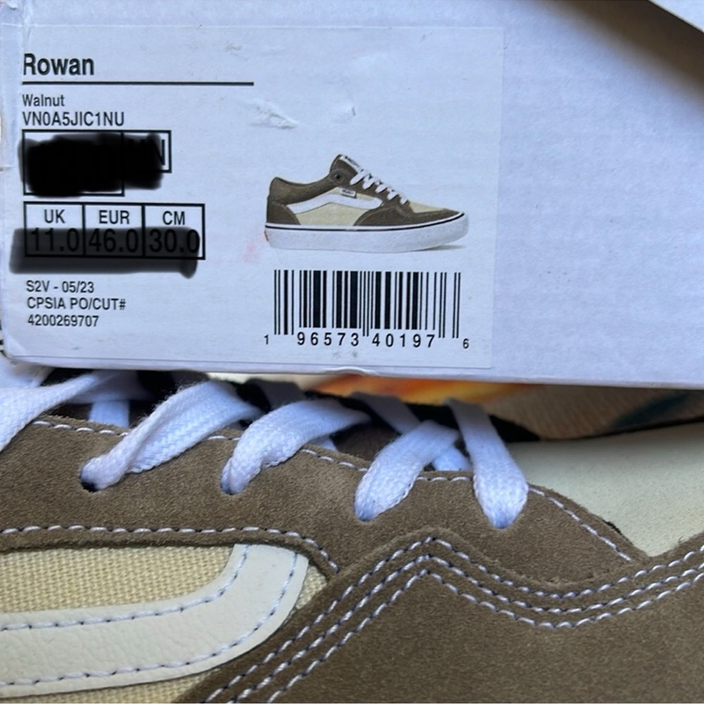 Vans WMNS Rowan Walnut
VN0A5JIC1NU
Sneakers - Picture 16 of 16